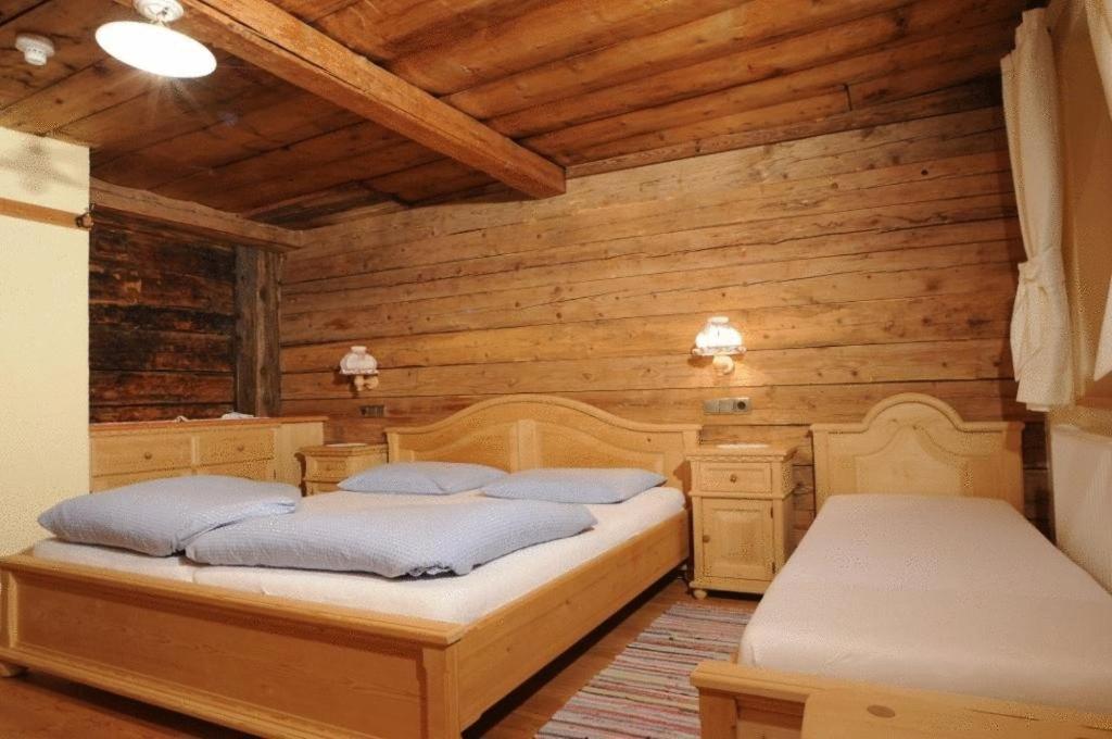 Glinzhof Mountain Natur Resort Agriturismo San Candido Room photo